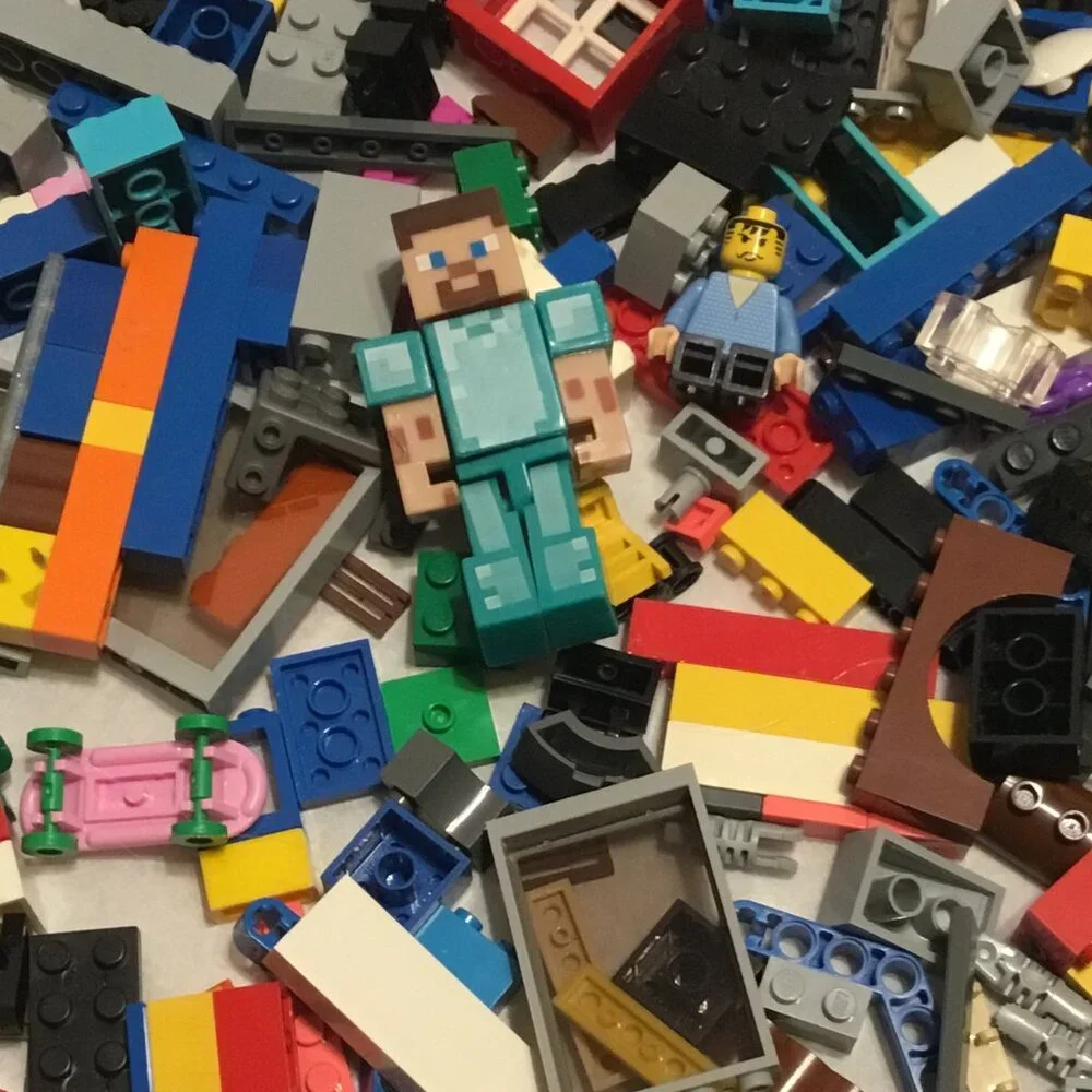 Great colorful lot of Lego pieces. A huge variety of pieces. - Picture 8 of 8